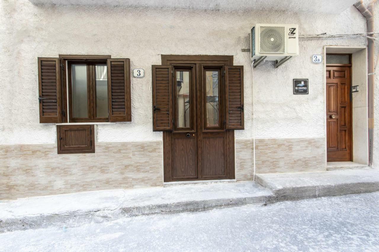 In Centro Rooms Vicino Cefalu Self-Chek-In Campofelice Di Roccella Eksteriør bilde