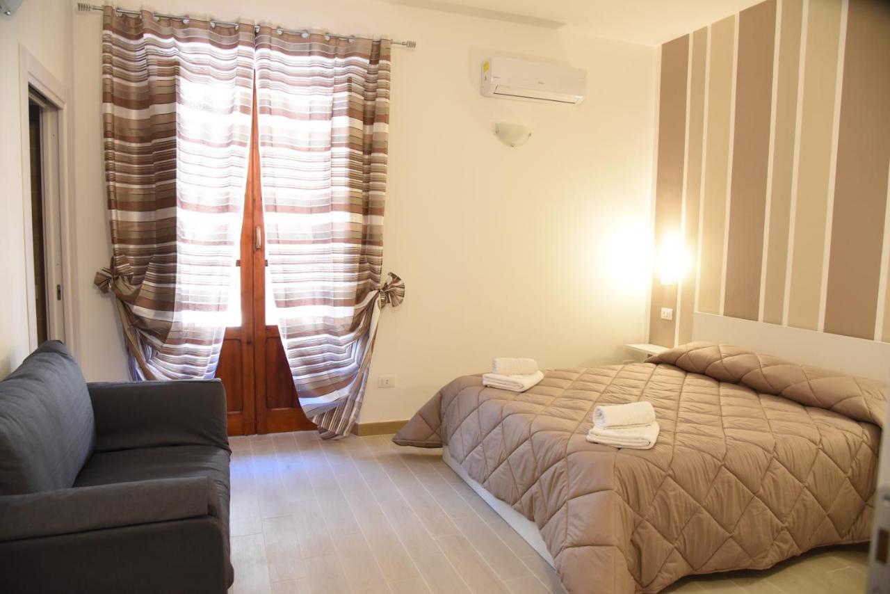 In Centro Rooms Vicino Cefalu Self-Chek-In Campofelice Di Roccella Eksteriør bilde