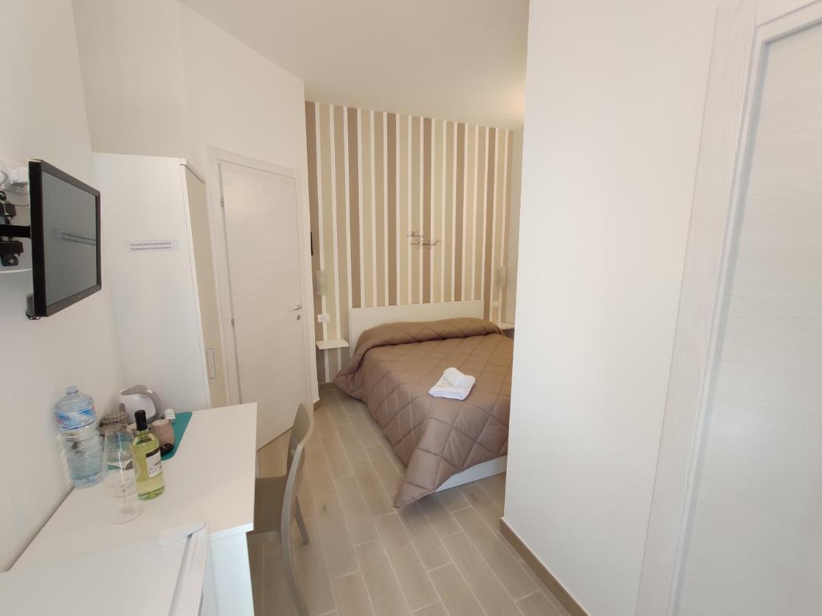 In Centro Rooms Vicino Cefalu Self-Chek-In Campofelice Di Roccella Eksteriør bilde